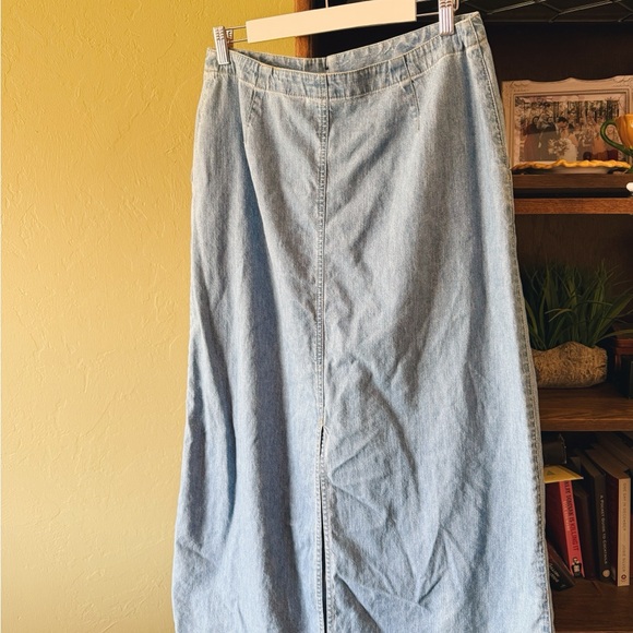 Liz Claiborne Light Blue Denim Skirt - Picture 7 of 7
